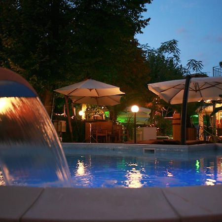 Hotel Bengasi Rimini Exteriér fotografie