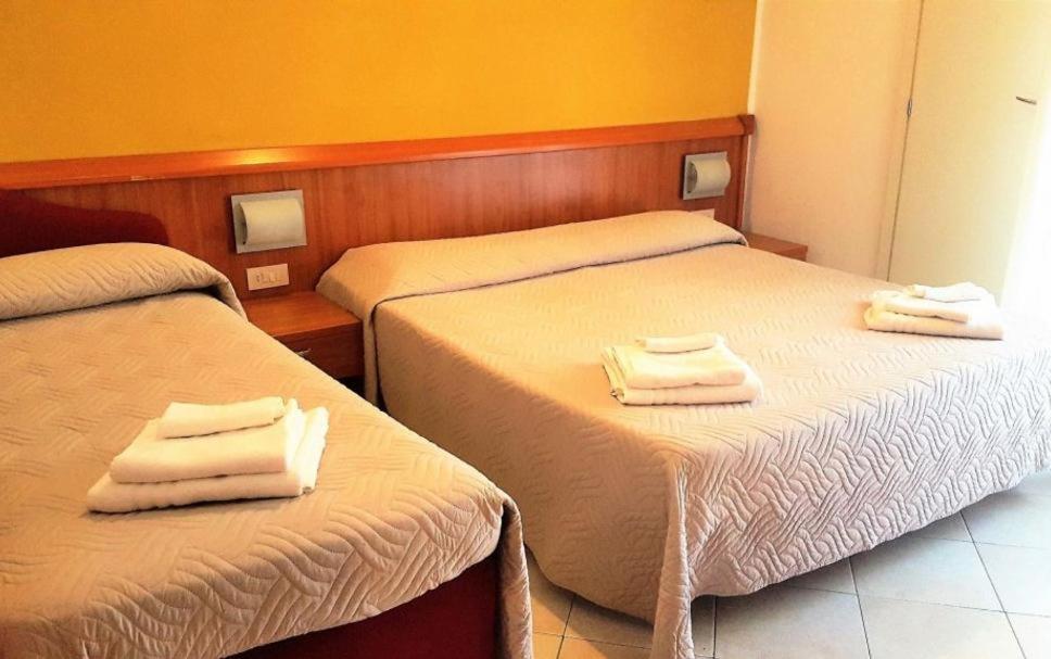 Hotel Bengasi Rimini Exteriér fotografie