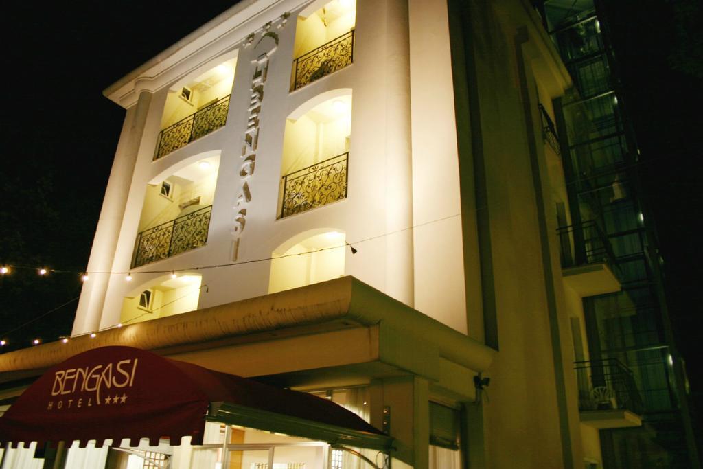 Hotel Bengasi Rimini Exteriér fotografie