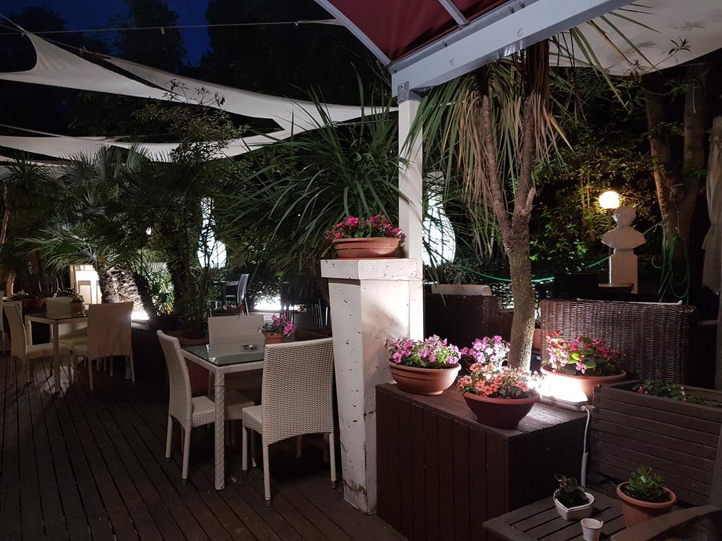 Hotel Bengasi Rimini Exteriér fotografie