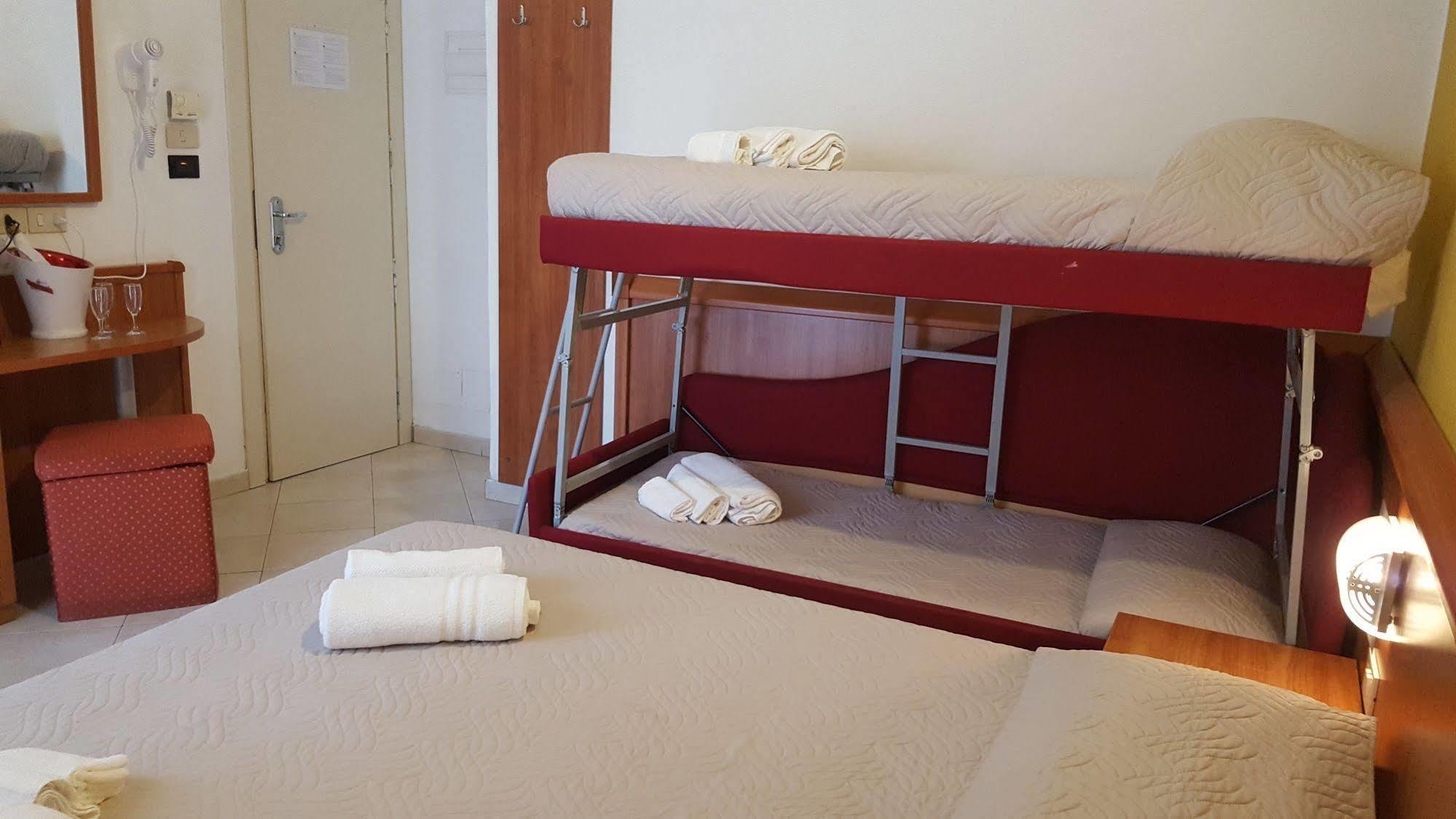 Hotel Bengasi Rimini Exteriér fotografie